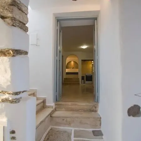 Апартаменты παραδοσιακό κυκλαδίτικο στούντιο